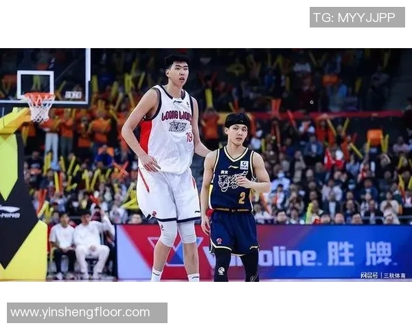 广州篮球队逆袭之路揭秘：从低谷到巅峰的杯赛传奇之旅